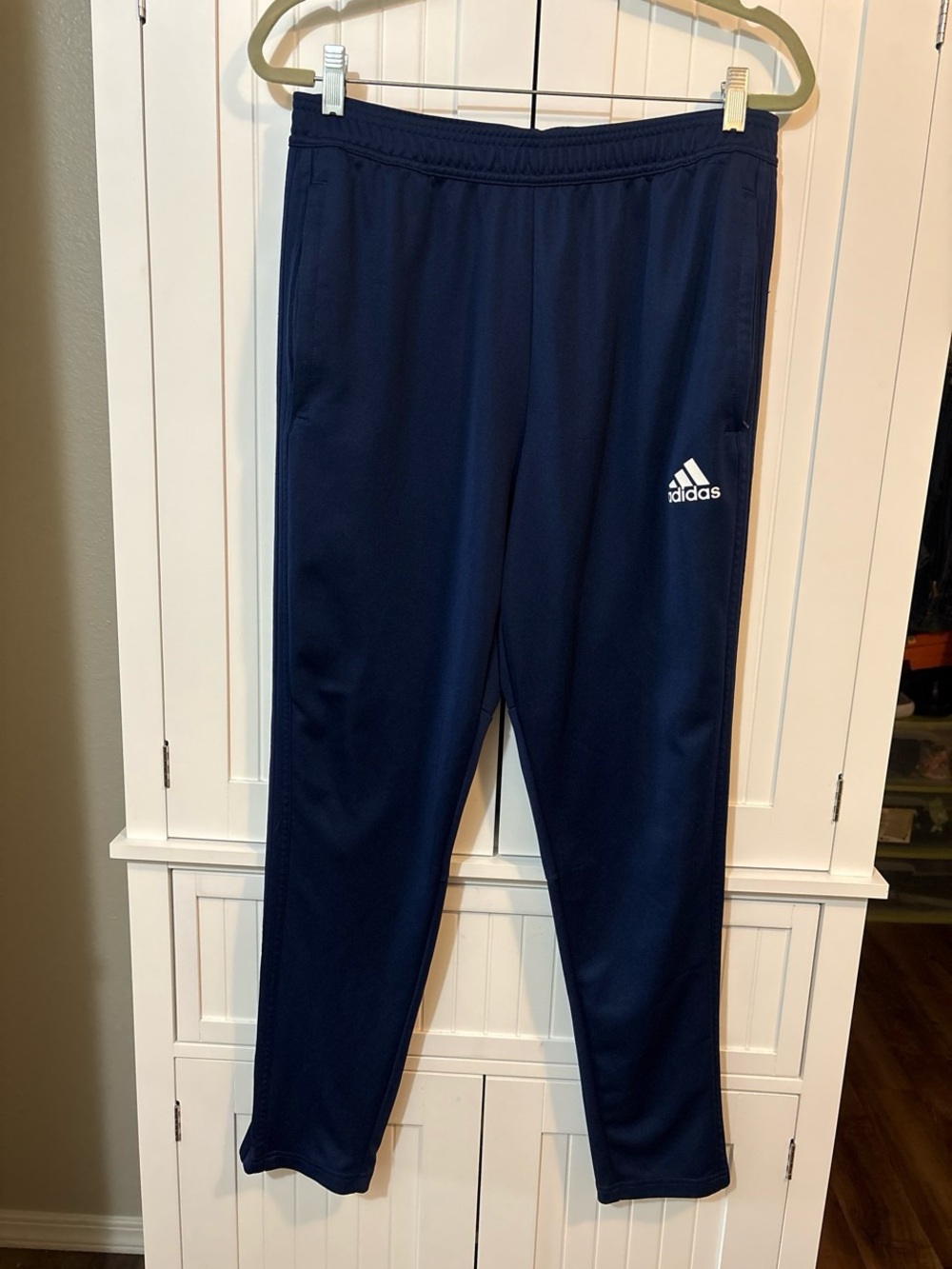 Adidas Men’s Large Navy Athletic Track Pants Joggers Pockets Gym Wear Streetwear